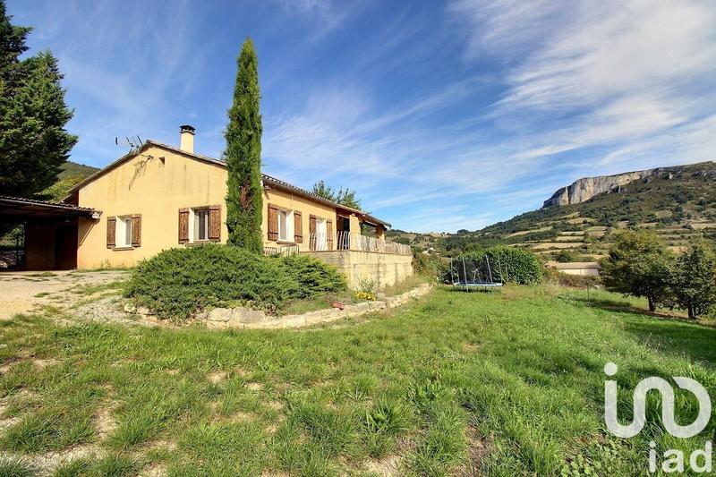 Maison - 104 m² - 4 pièces