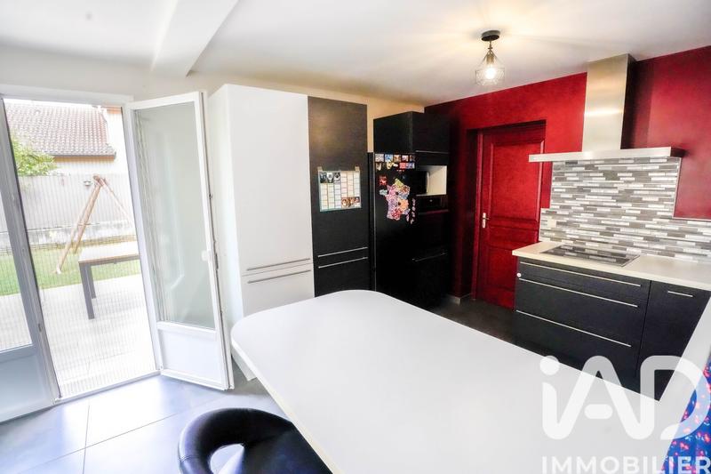 Maison - 108 m² - 4 pièces