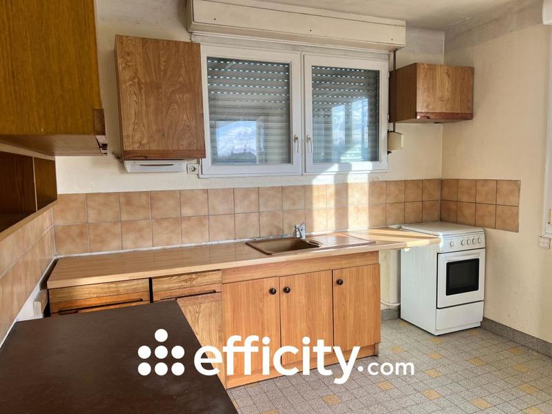 Pavillon - 150 m² - 6 pièces