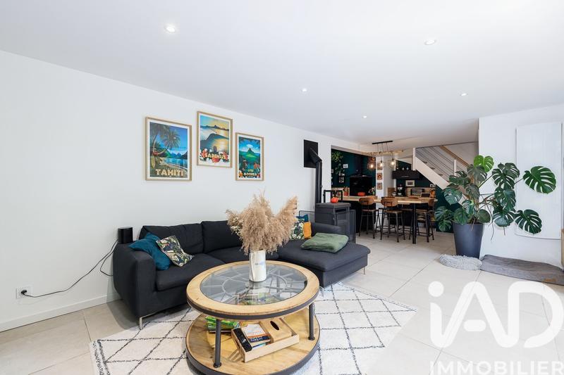 Maison - 120 m² - 6 pièces