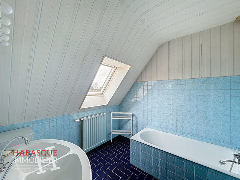 Maison - 162 m² - 7 pièces