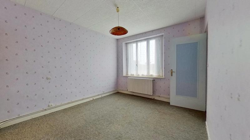 Maison - 225 m² - 8 pièces