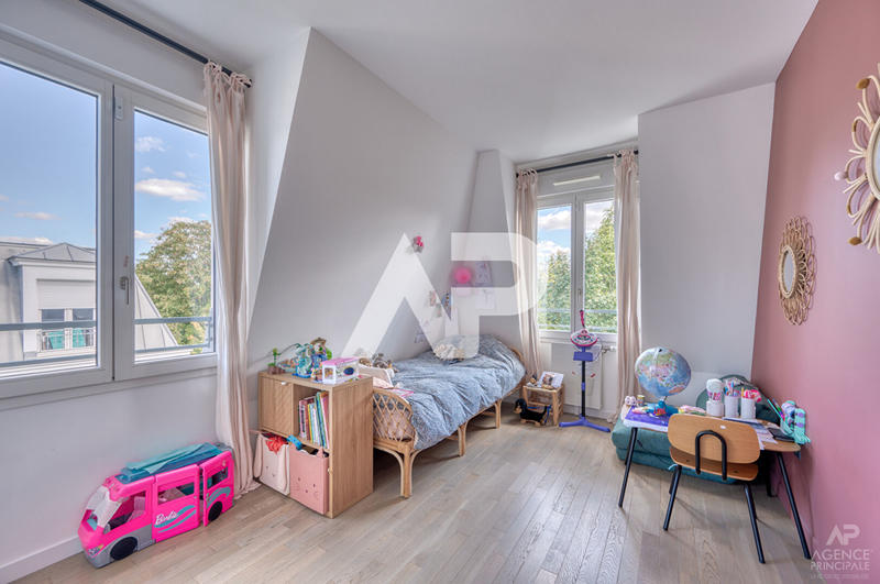 Appartement - 85 m² - 4 pièces