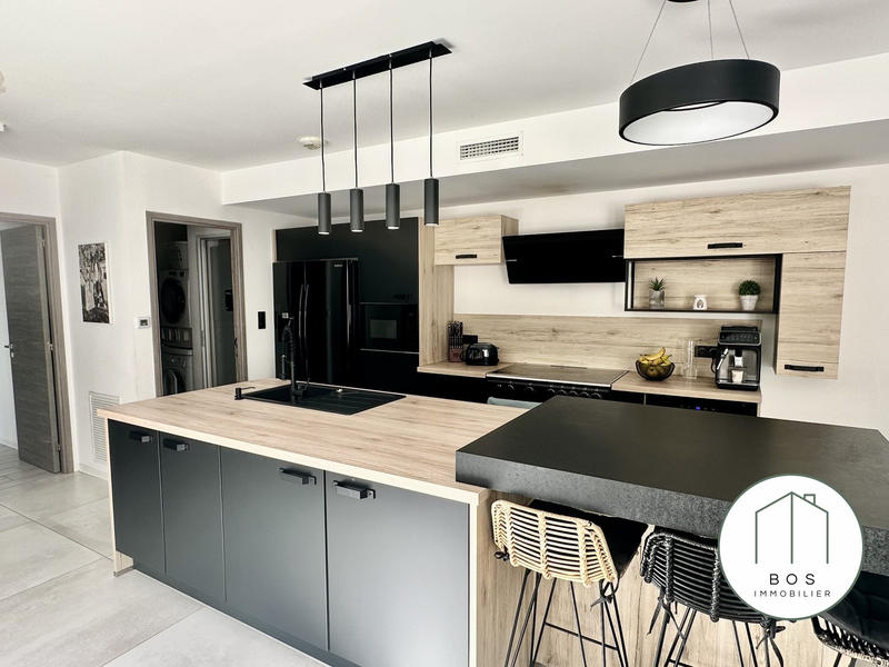 Villa - 141 m² - 6 pièces