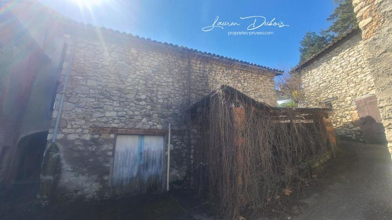 Grange - 100 m² - 2 pièces