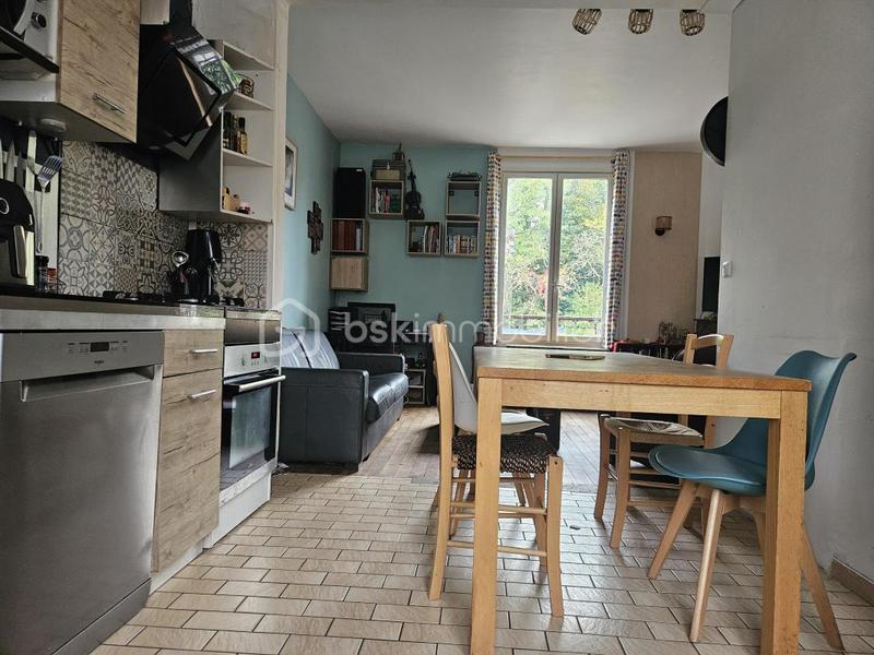 Maison de ville - 75 m² - 5 pièces