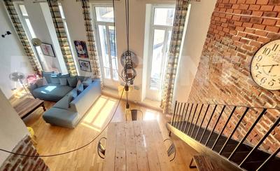 Appartement - 120 m² - 5 pièces