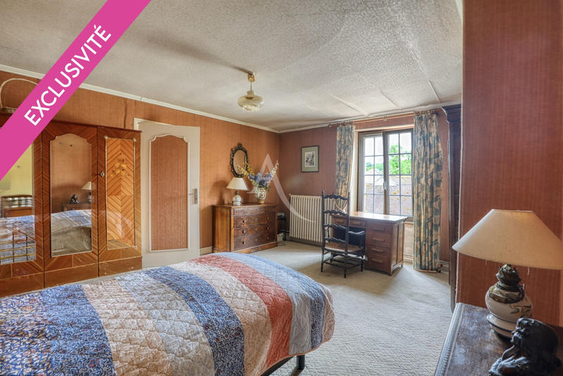 Maison - 202 m² - 6 pièces