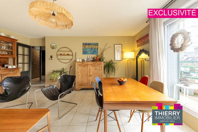 Appartement - 83 m² - 4 pièces