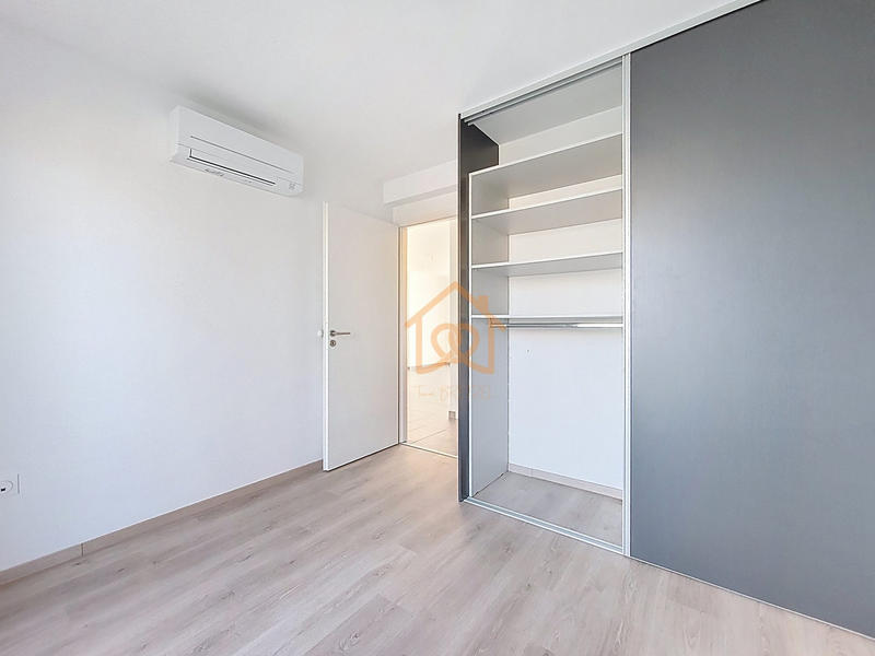 Appartement - 79 m² - 4 pièces