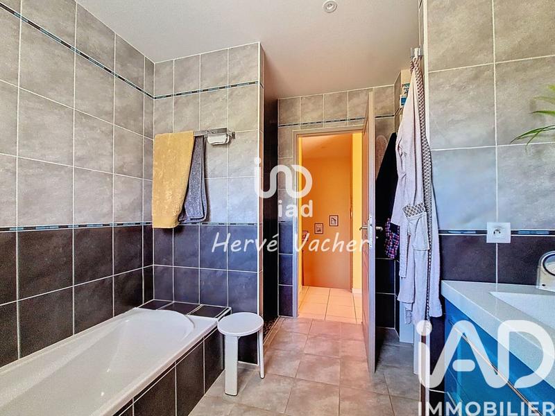 Maison - 153 m² - 5 pièces