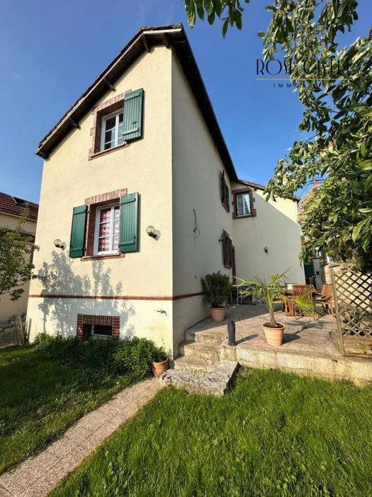 Maison - 110 m² - 6 pièces