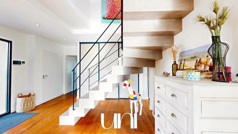 Maison - 155 m² - 5 pièces