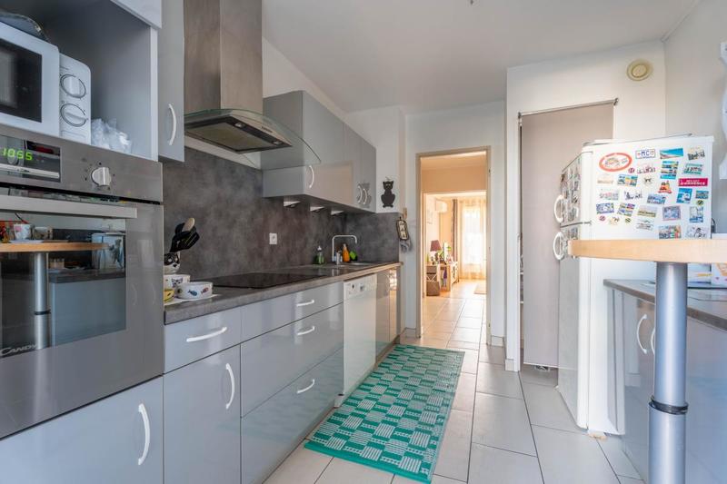 Appartement - 84 m² - 4 pièces