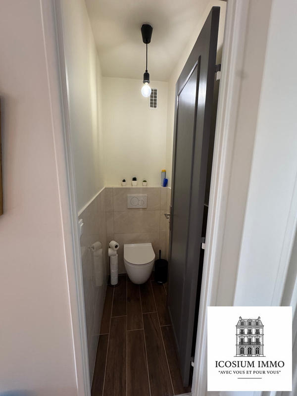 Appartement - 90 m² - 3 pièces