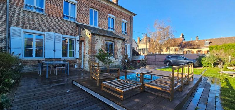 Maison de maîtres - 181 m² - 7 pièces