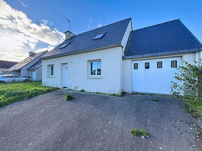 Maison - 80 m² - 4 pièces
