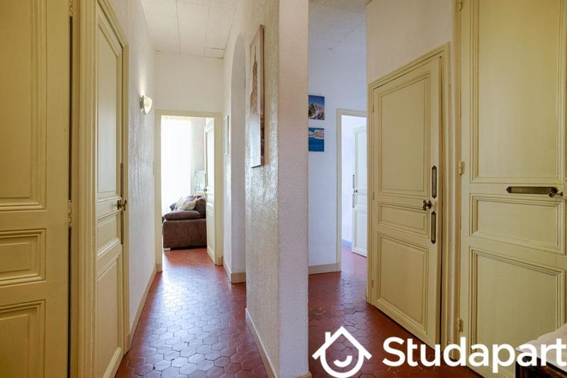 Chambre - 12 m² - 1 pièce