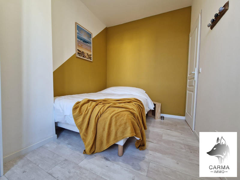 Appartement - 75 m² - 5 pièces