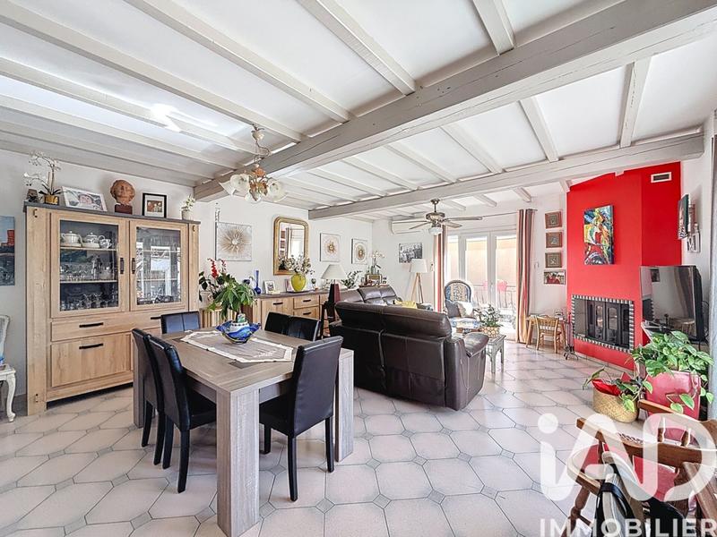 Maison - 122 m² - 5 pièces