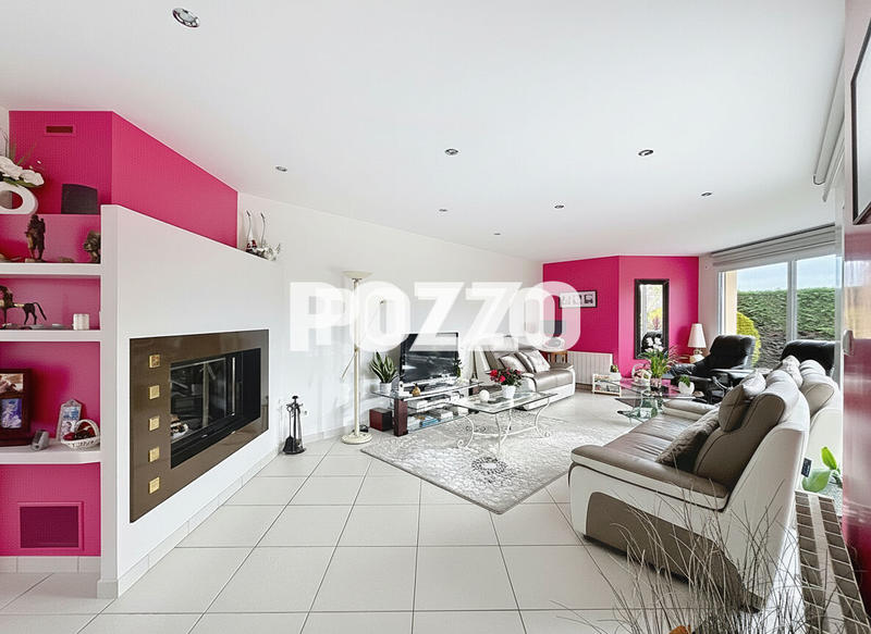 Maison - 176 m² - 10 pièces