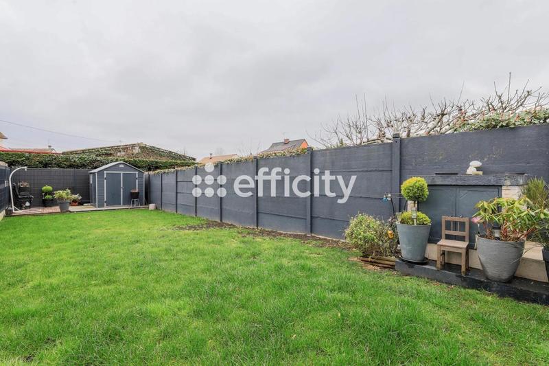 Maison - 158 m² - 7 pièces