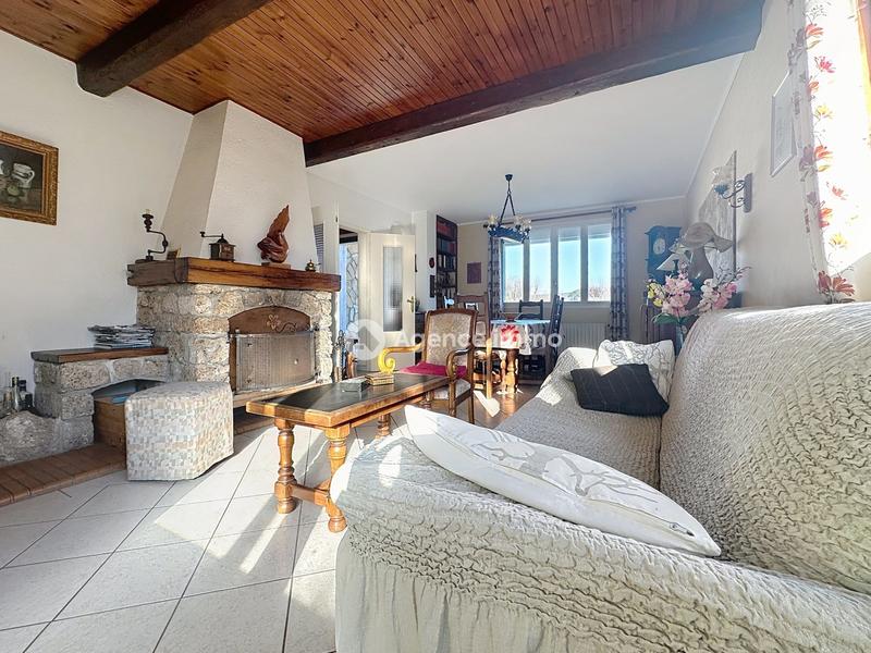 Maison - 85 m² - 4 pièces