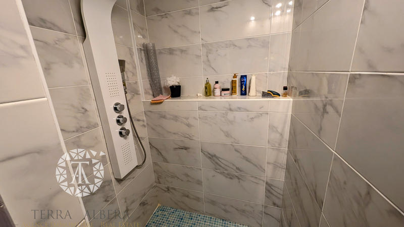 Villa - 170 m² - 4 pièces