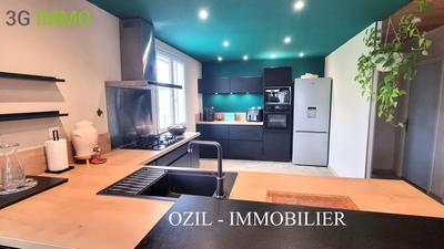 Maison de ville - 130 m² - 6 pièces