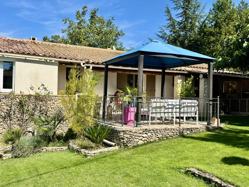 Villa - 148 m² - 6 pièces