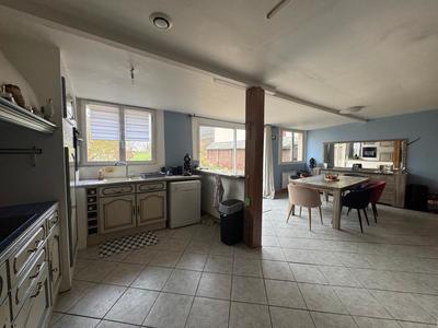 Maison - 122 m² - 4 pièces