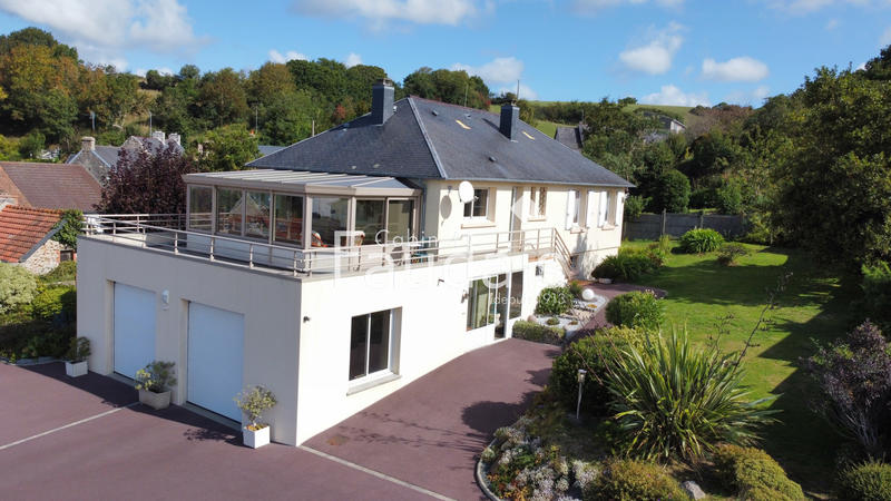 Maison - 105 m² - 6 pièces