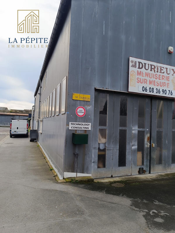 Local commercial - 169 m²