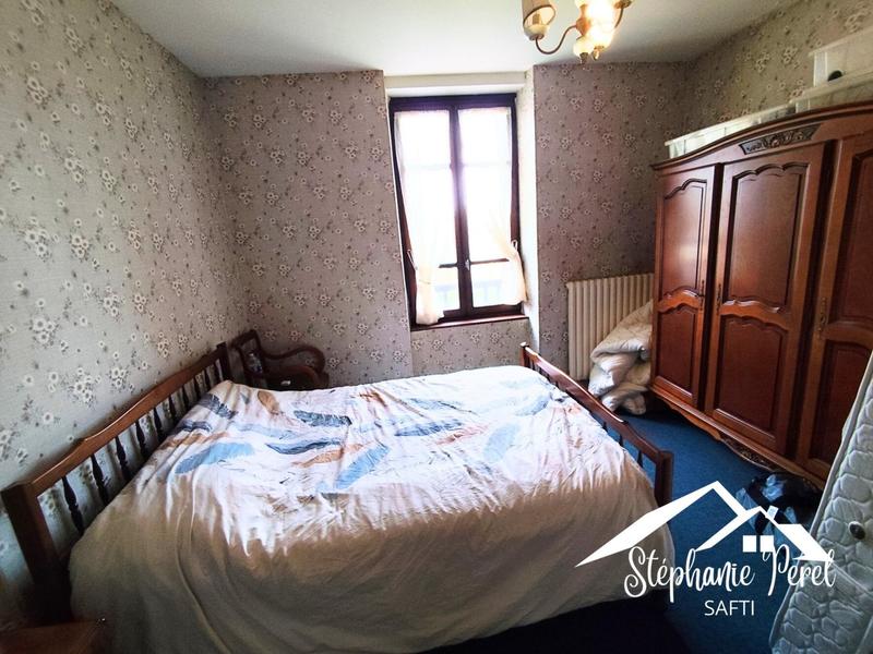 Maison - 215 m² - 10 pièces