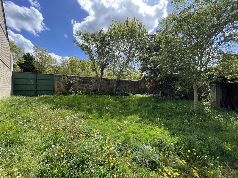 Terrain constructible - 480 m²