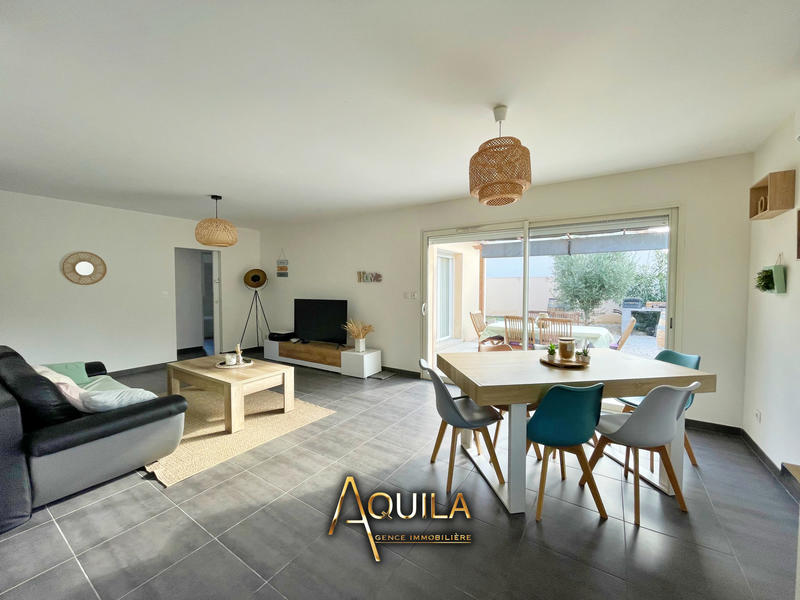 Maison - 92 m² - 4 pièces