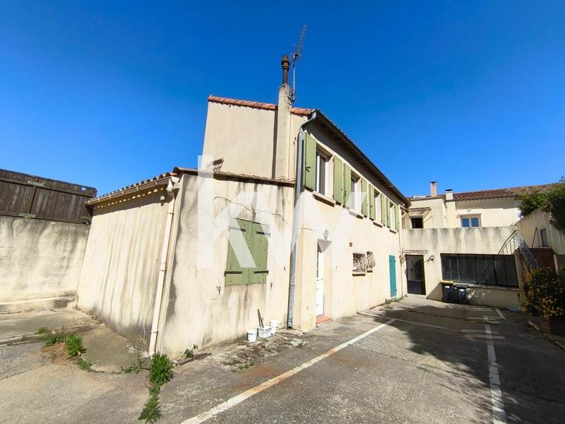 Immeuble mixte - 318 m² - 10 pièces