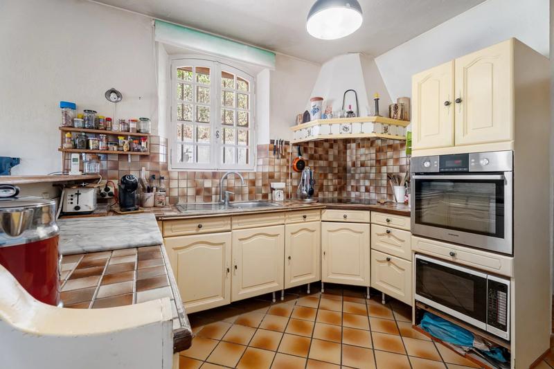 Maison - 150 m² - 5 pièces