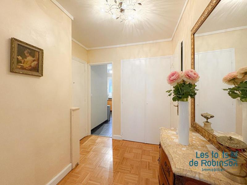 Appartement - 81 m² - 4 pièces