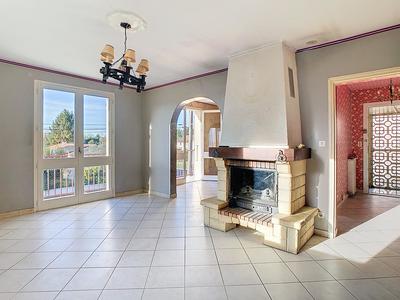 Maison - 108 m² - 5 pièces