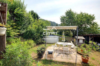 Maison - 90 m² - 3 pièces