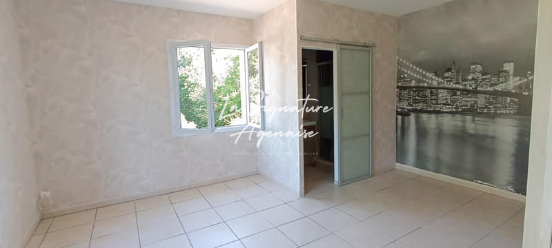 Maison - 159 m² - 6 pièces