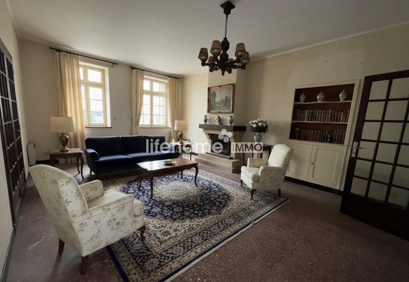 Maison ancienne - 220 m² - 8 pièces