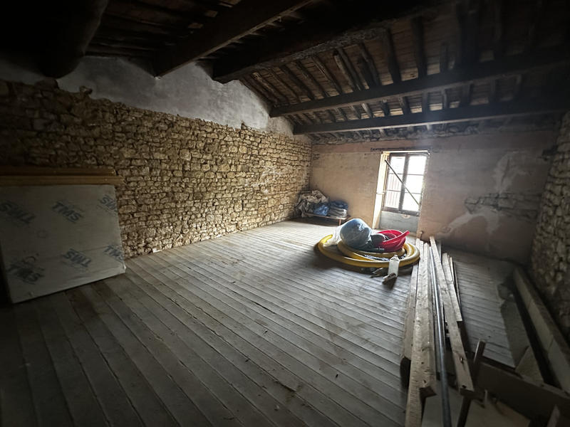 Maison - 107 m² - 3 pièces