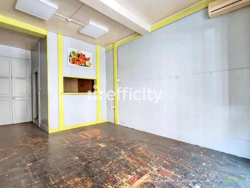 Immeuble - 120 m² - 7 pièces