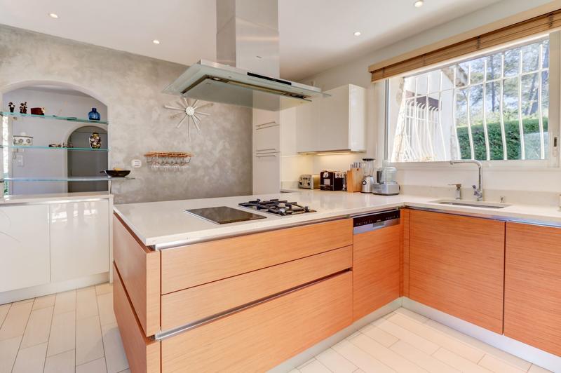 Maison - 147 m² - 5 pièces