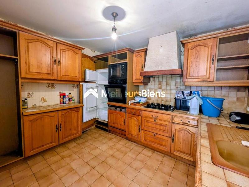 Maison - 191 m² - 9 pièces