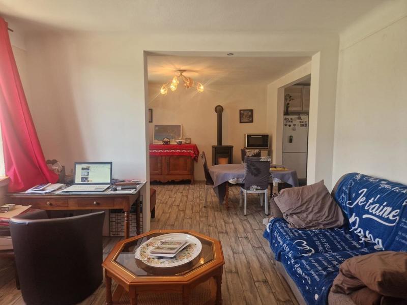 Maison - 96 m² - 3 pièces