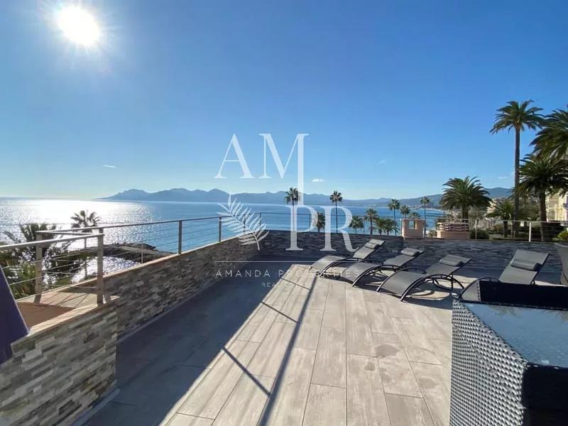 Appartement - 125 m² - 5 pièces