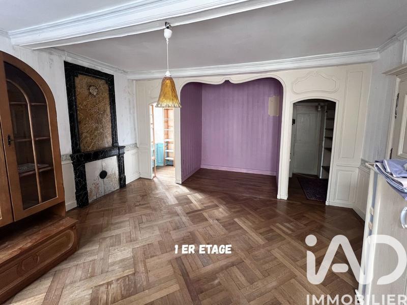 Maison de village - 400 m² - 15 pièces